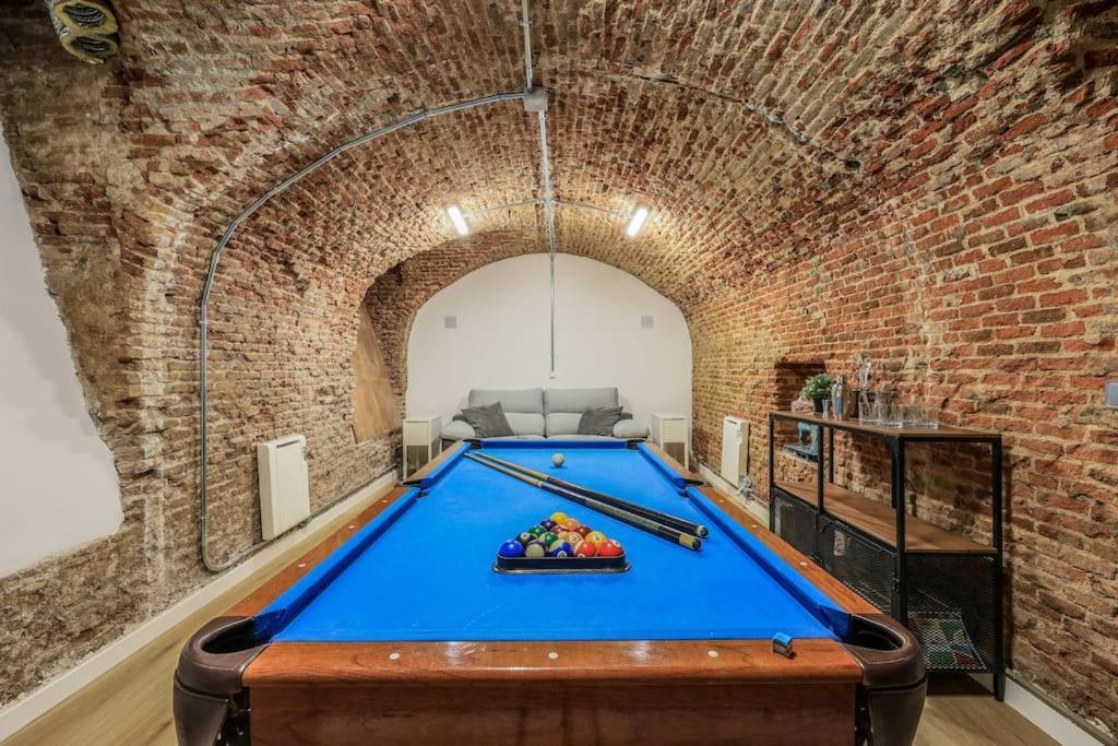Appartamento Unique Flat La Latina * Billiard & Darts Madrid